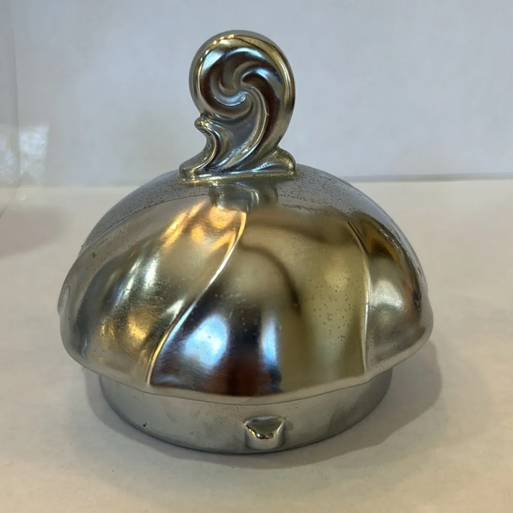 FEINSILBER SILVER CREAM PORCELAIN UNIQUE TEA POT SILVER METAL‎